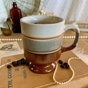 Vintage Stoneware Mug ☕️